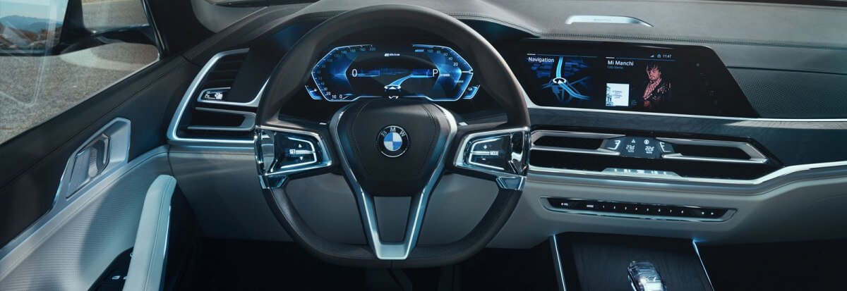 Интерьер BMW X8