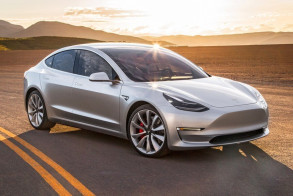 Tesla хочет конкурировать с Volkswagen по электрокарам выпустив Model 3