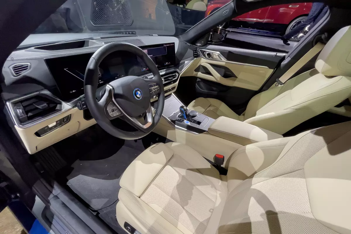 характеристики BMW i4