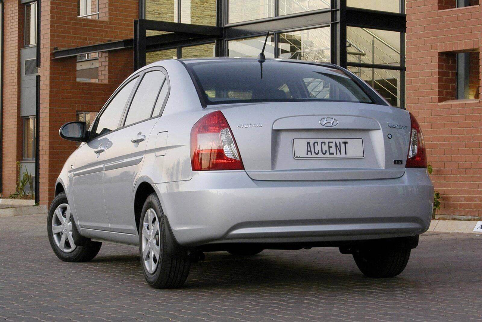 Hyundai Accent, топ дешевых авто, недорогое авто, украина, водитель, новичок