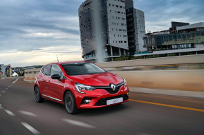 Renault планирует обновить лидера продаж - хэтчбек Clio
